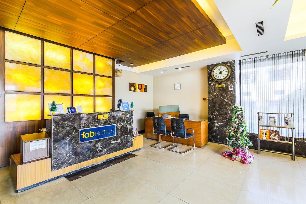 Fabhotel The Pinnacle Kutchery Chowk รานจี ภายนอก รูปภาพ